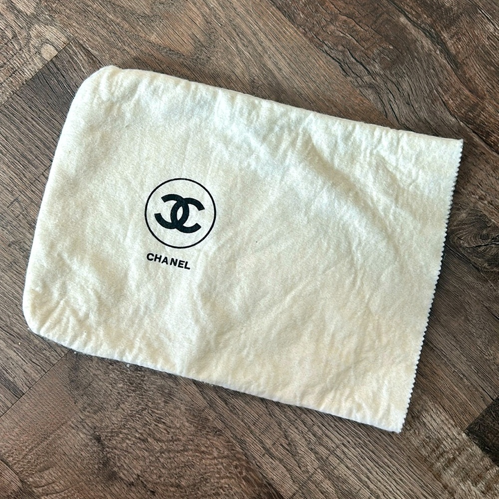 Authentic Chanel Dustbag Approx 13.5x10 EUC